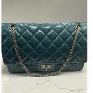 Chanel Reissue 2.55 Jumbo 227 Double Flap Patent Leather